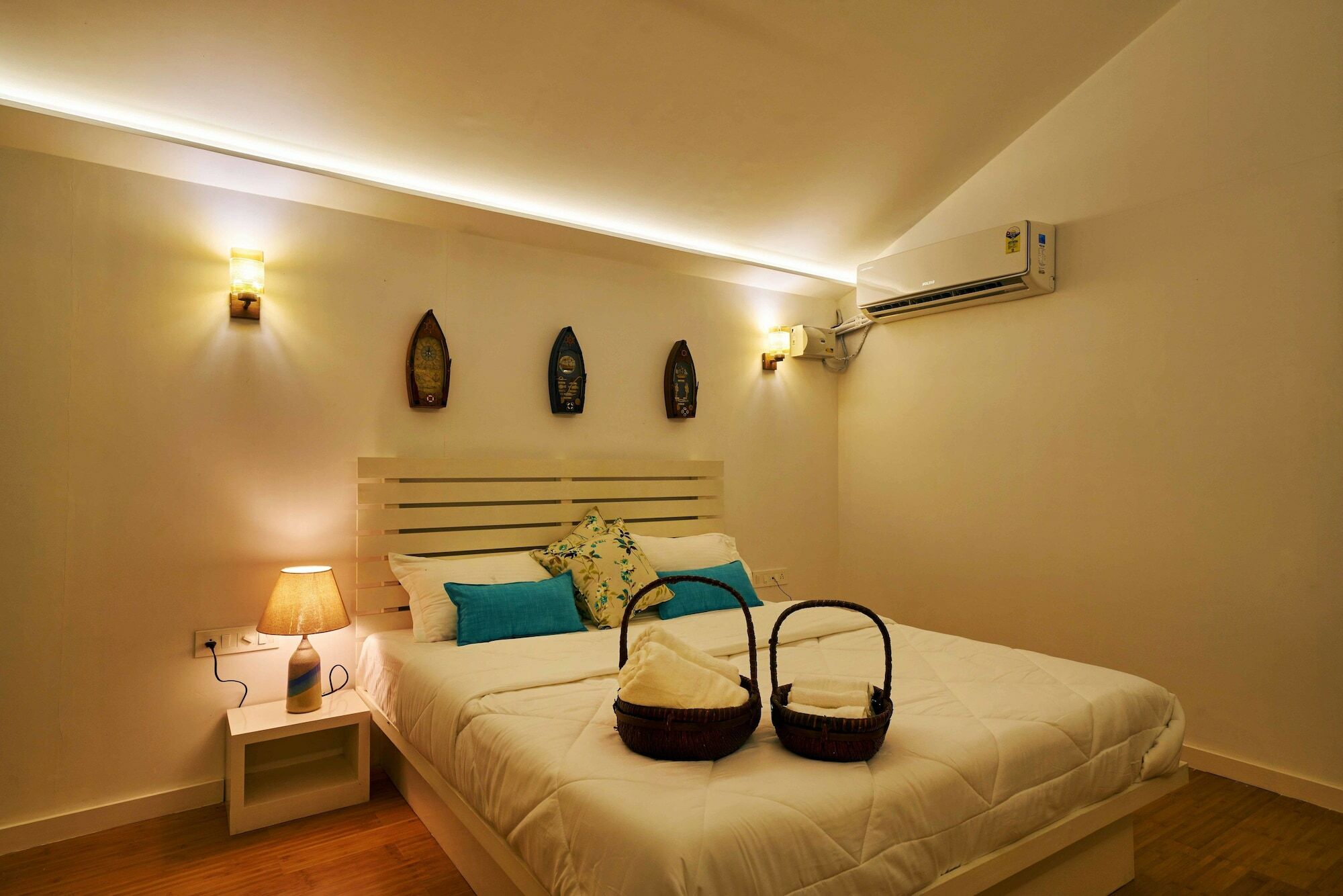 Blu Resorts Вагатор Екстериор снимка